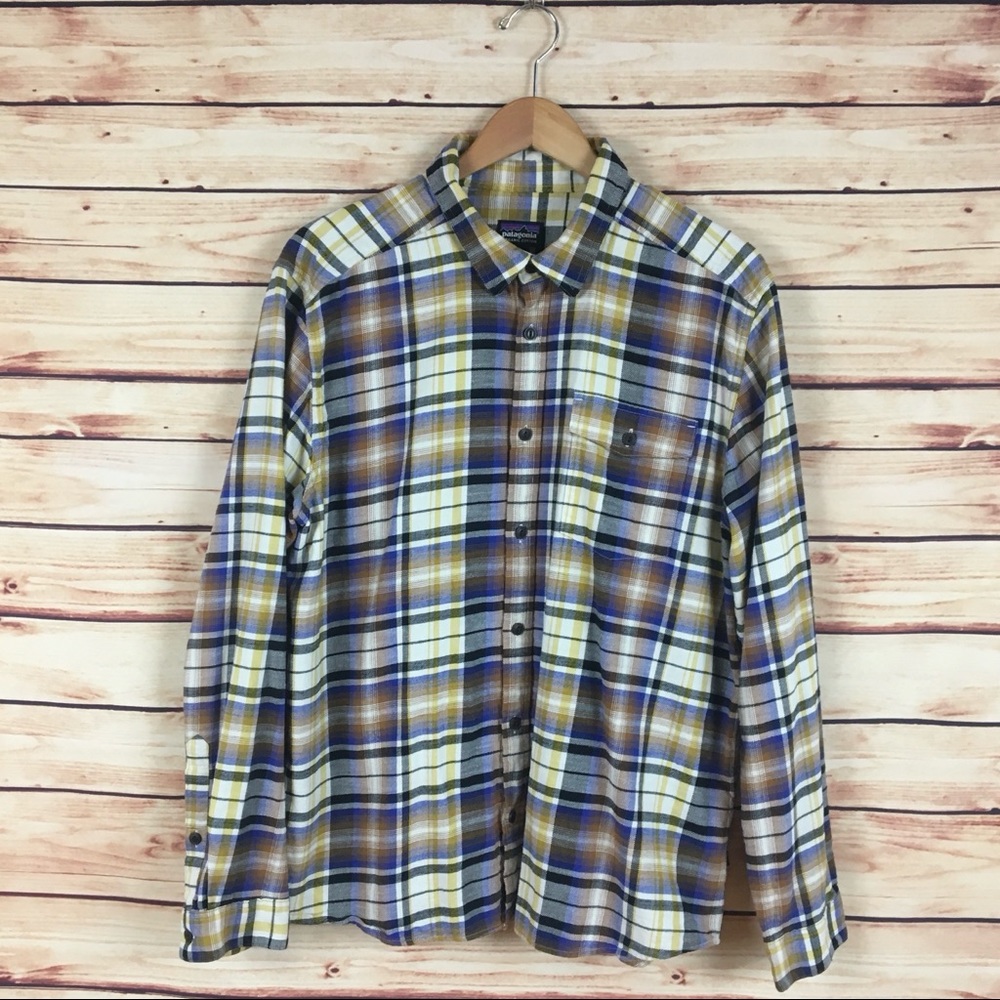 Patagonia Lightweight Fjord Flannel Shirt ButtonUp